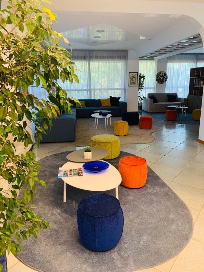 Hotel Majestic Gabicce Mare Εξωτερικό φωτογραφία