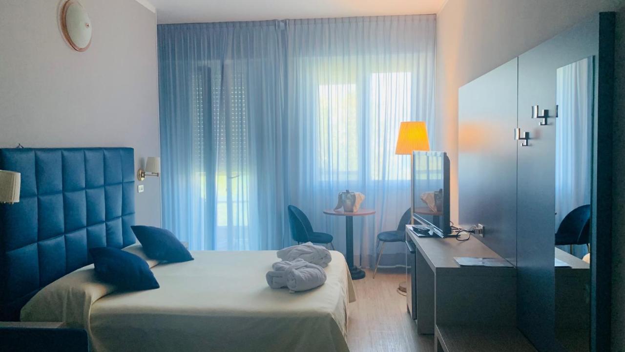 Hotel Majestic Gabicce Mare Εξωτερικό φωτογραφία