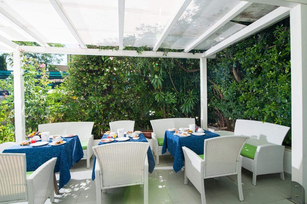 Hotel Majestic Gabicce Mare Εξωτερικό φωτογραφία