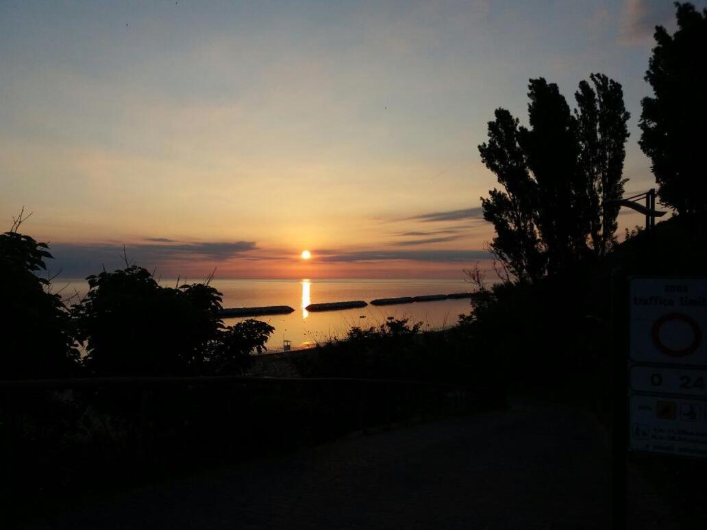 Hotel Majestic Gabicce Mare Εξωτερικό φωτογραφία