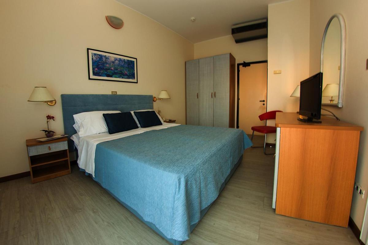 Hotel Majestic Gabicce Mare Εξωτερικό φωτογραφία